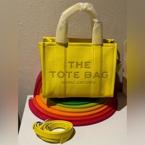 NWOT Marc Jacobs Small The Tote Bag - Sun